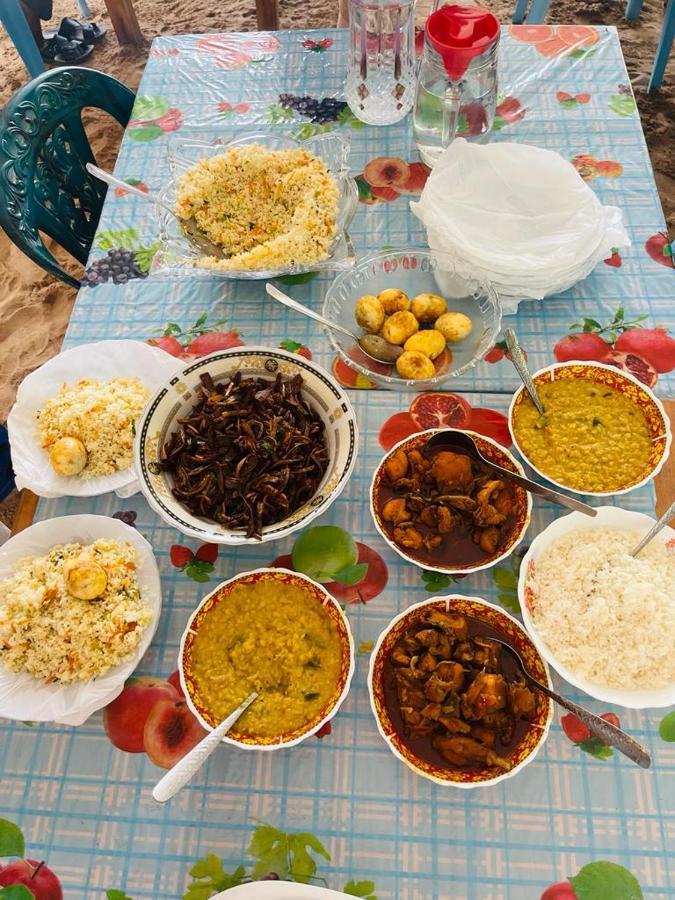 Vibushan Guest House Nilaveli Kültér fotó